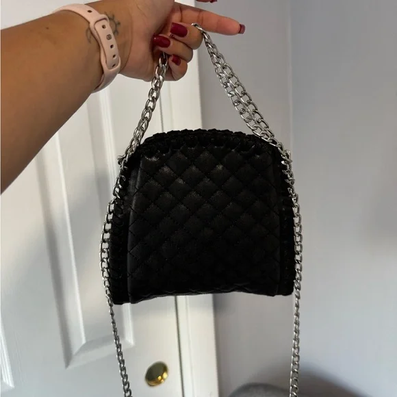 Steve Madden Quilted Black Chain Crossbody Bag - Picture 5 of 9